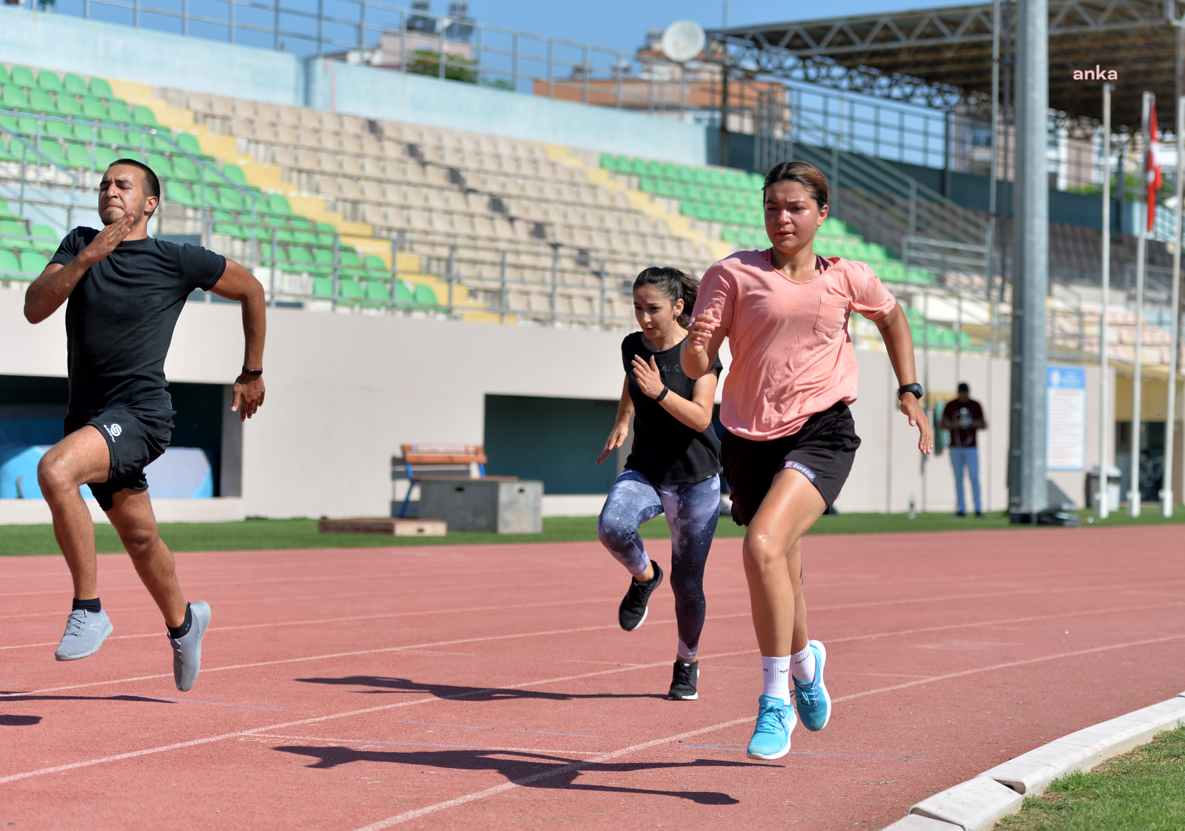 MURATPAŞA SPORDA ÖZEL YETENEK SINAVINA HAZIRLIYOR