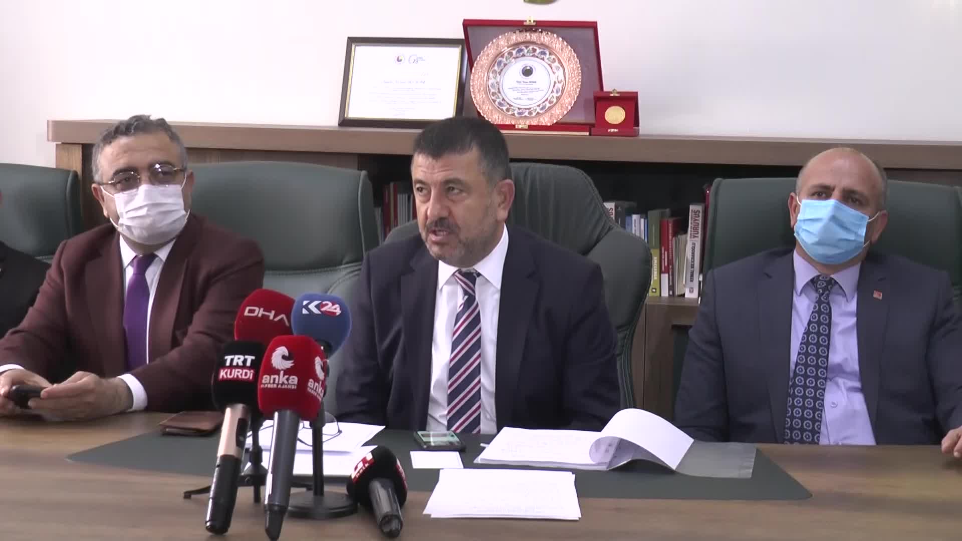 CHP HEYETİ HAKKARİ’DE… AĞBABA: FİTRE, ASGARİ ÜCRETTEN 534 TL FAZLA