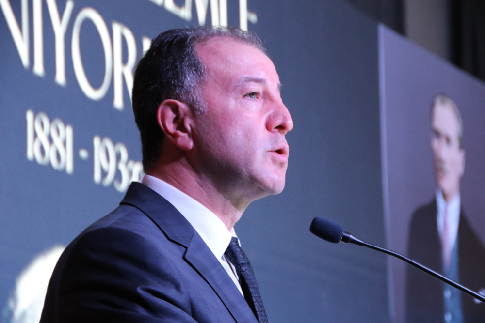 ‘BANKA KREDİ VERMİYOR, İŞLETMECİ GAYRİMENKUL SATMAK ZORUNDA KALIYOR’