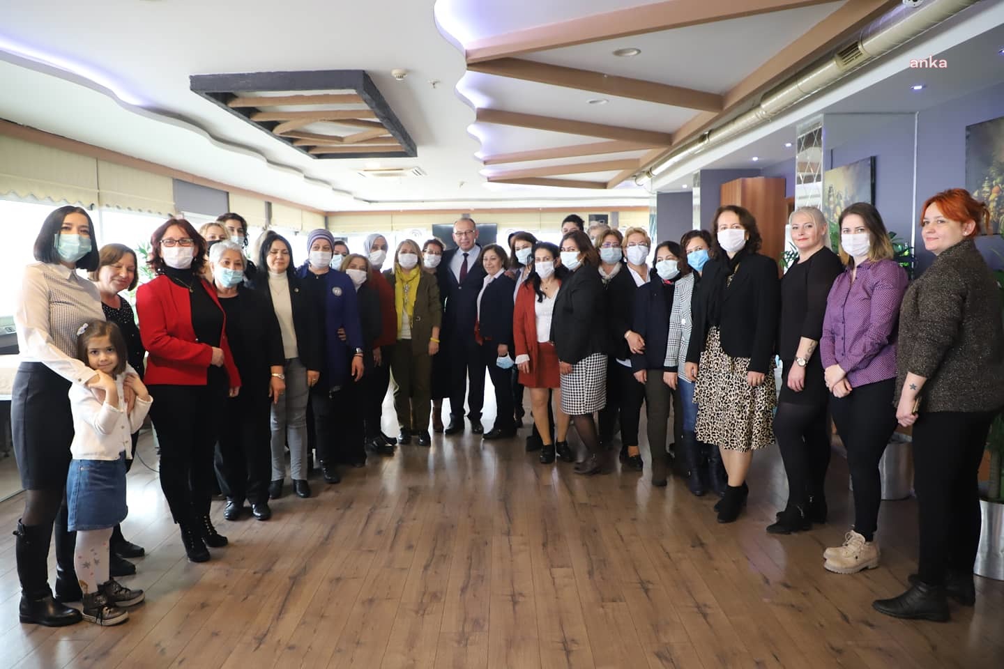 TURGUTLU BELEDİYE BAŞKANI ÇETİN: "KADINLAR KAZANACAK, TÜRKİYE KAZANACAK"