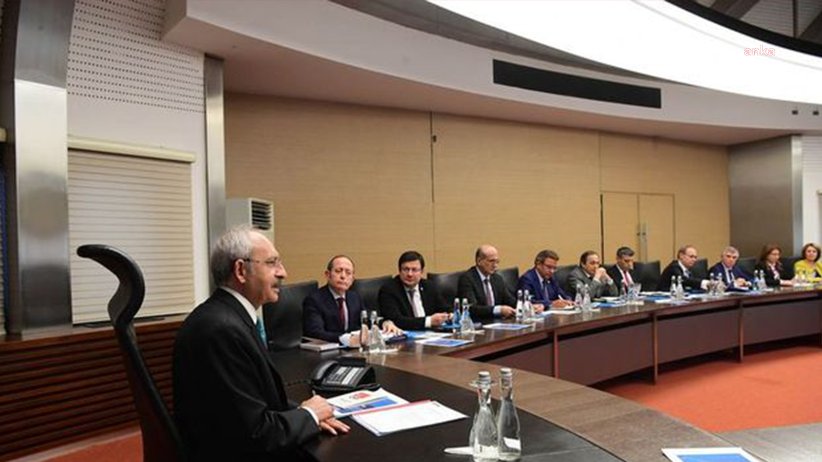 OLAĞANÜSTÜ TOPLANAN CHP, İSTANBUL SÖZLEŞMESİ’NİN FESHİNİ DANIŞTAY’A GÖTÜRECEK