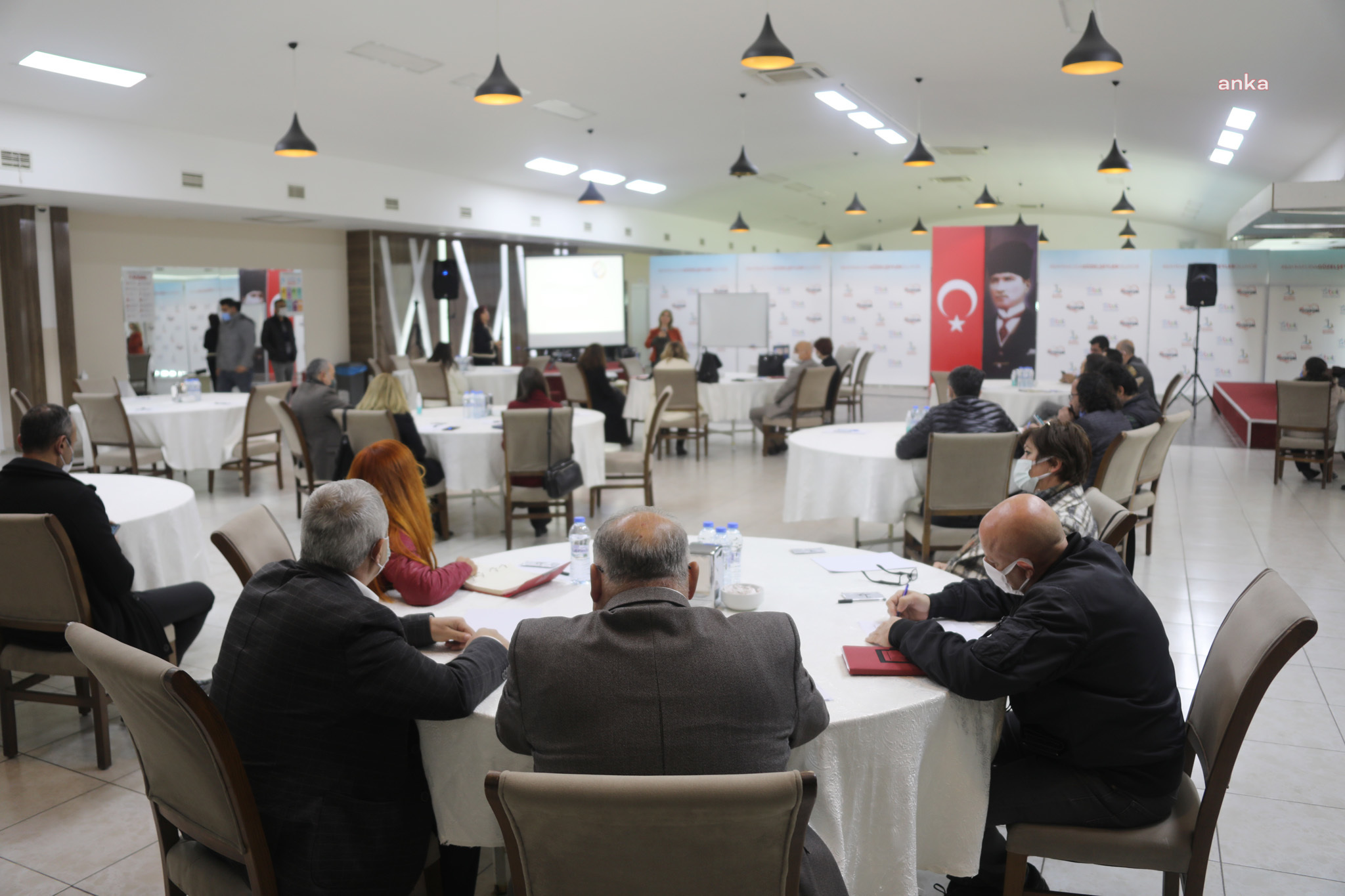 BAYRAKLI BELEDİYESİ'NDE "KALİTE YÖNETİMİ" TOPLANTISI