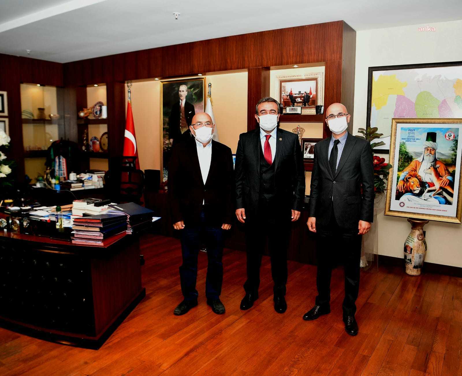 YENİ BİNASINA TAŞINAN ADANA TABİP ODASI'NDAN ÇUKUROVA BELEDİYE BAŞKANI ÇETİN'E TEŞEKKÜR