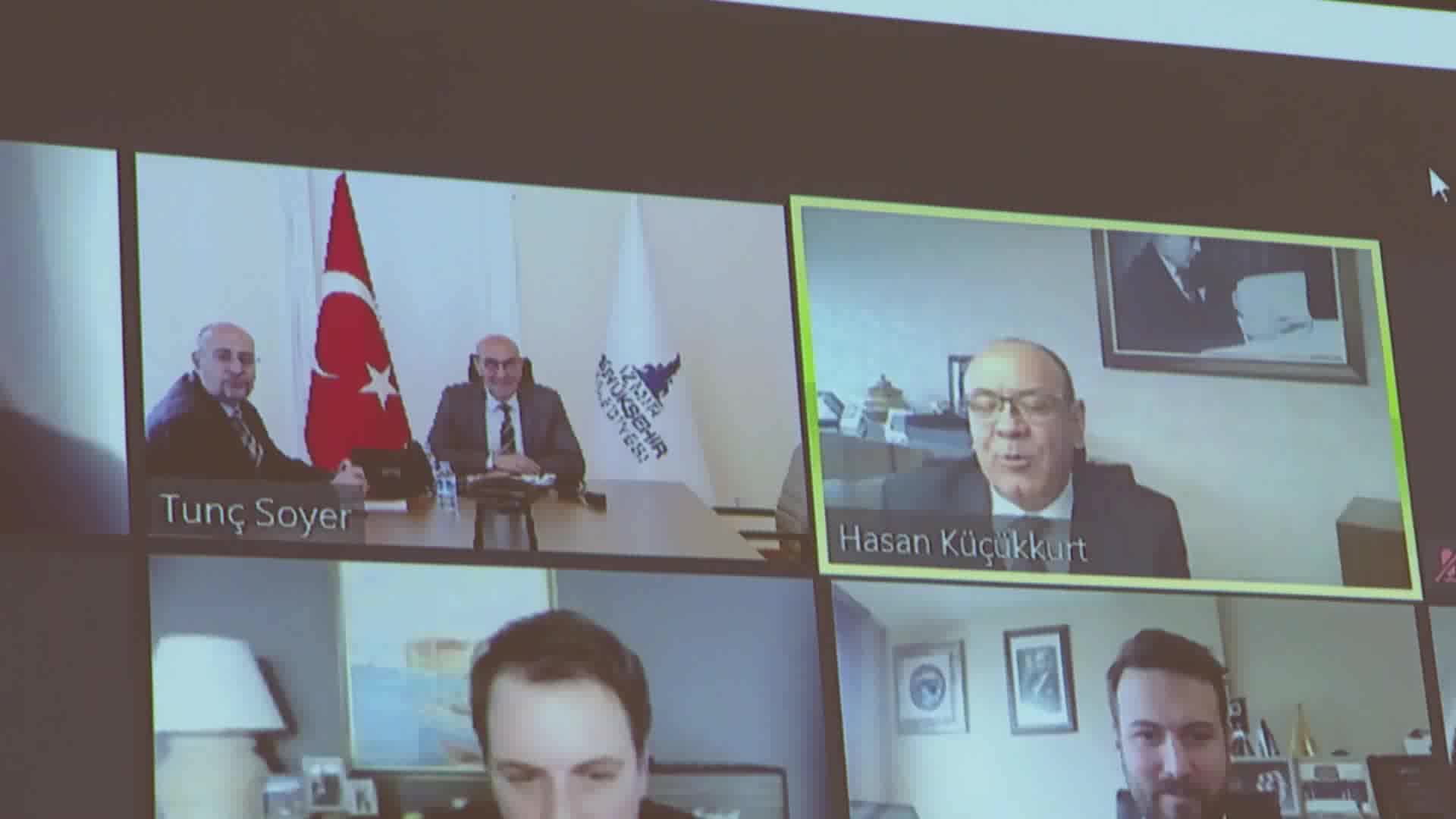 TUNÇ SOYER'DEN DEMOKRASİ İÇİN ŞEFFAFLIK VURGUSU