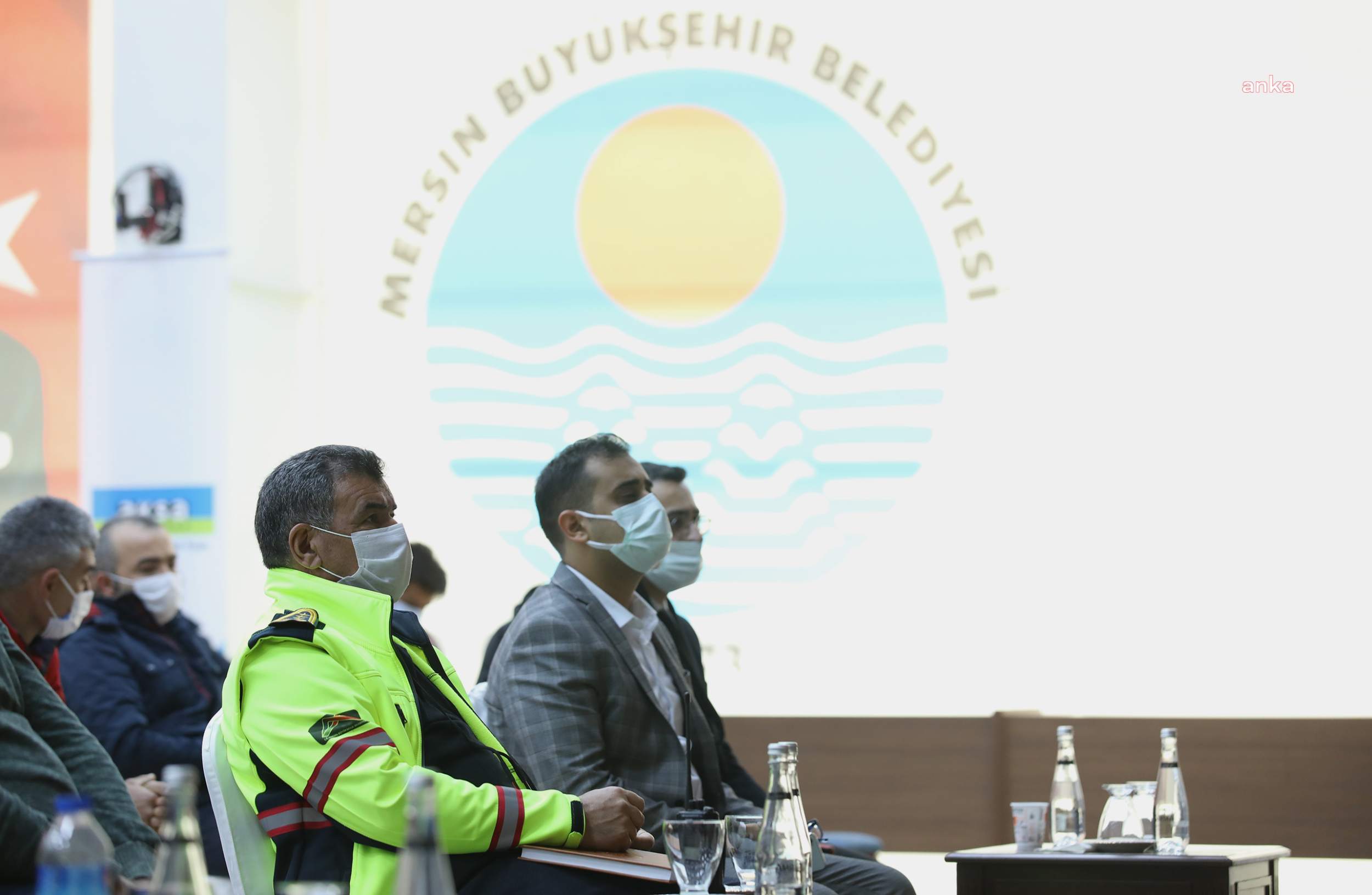 MERSİN BÜYÜKŞEHİR İTFAİYE PERSONELİ, DOĞALGAZ YANGINLARINA MÜDAHALE KONUSUNDA EĞİTİM ALDI