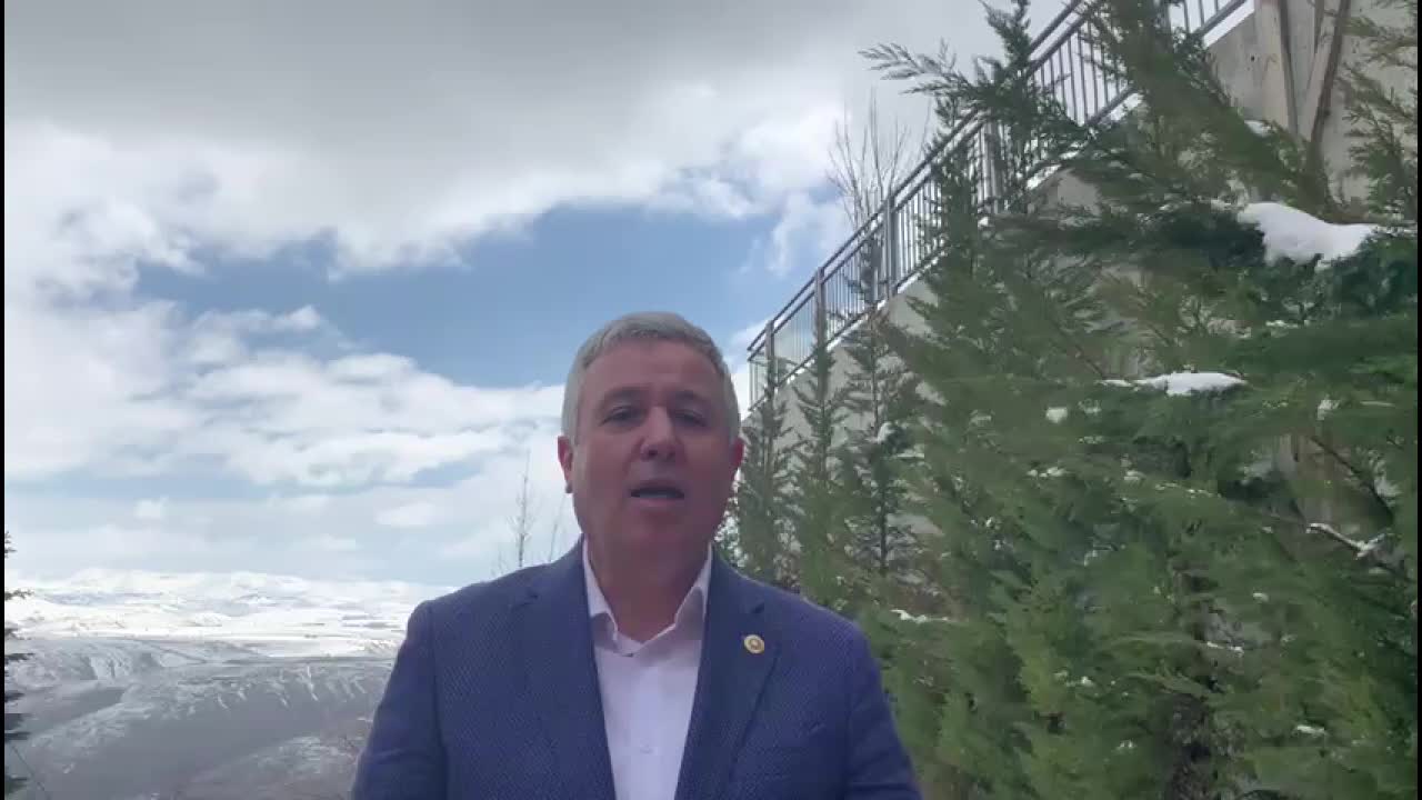 CHP KAYSERİ MİLLETVEKİLİ ARIK: "TOPLU TAŞIMADA KONUŞMAYI YASAKLADI, AMA KENDİSİ 56 OTOBÜSLE KONGREYE GİTTİ"