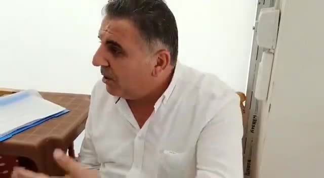 İYİ PARTİ İL BAŞKANI DUYURDU: GIDA KOOPERATİFİ BAŞKANI LÜKS ARACI İLE GELİP GIDA YARDIMI ALDI