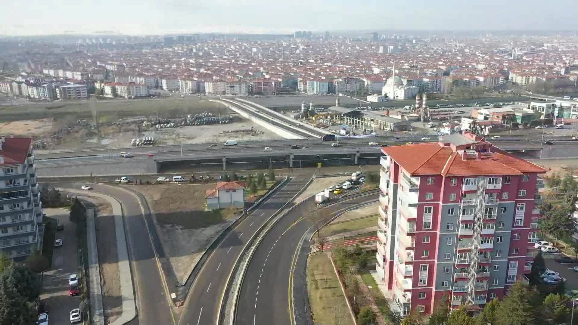 BAŞKENT TRAFİĞİNİ RAHATLATACAK HAMLE: AYAŞ YOLU VE HASKÖY KÖPRÜLÜ KAVŞAĞI HİZMETE AÇILDI