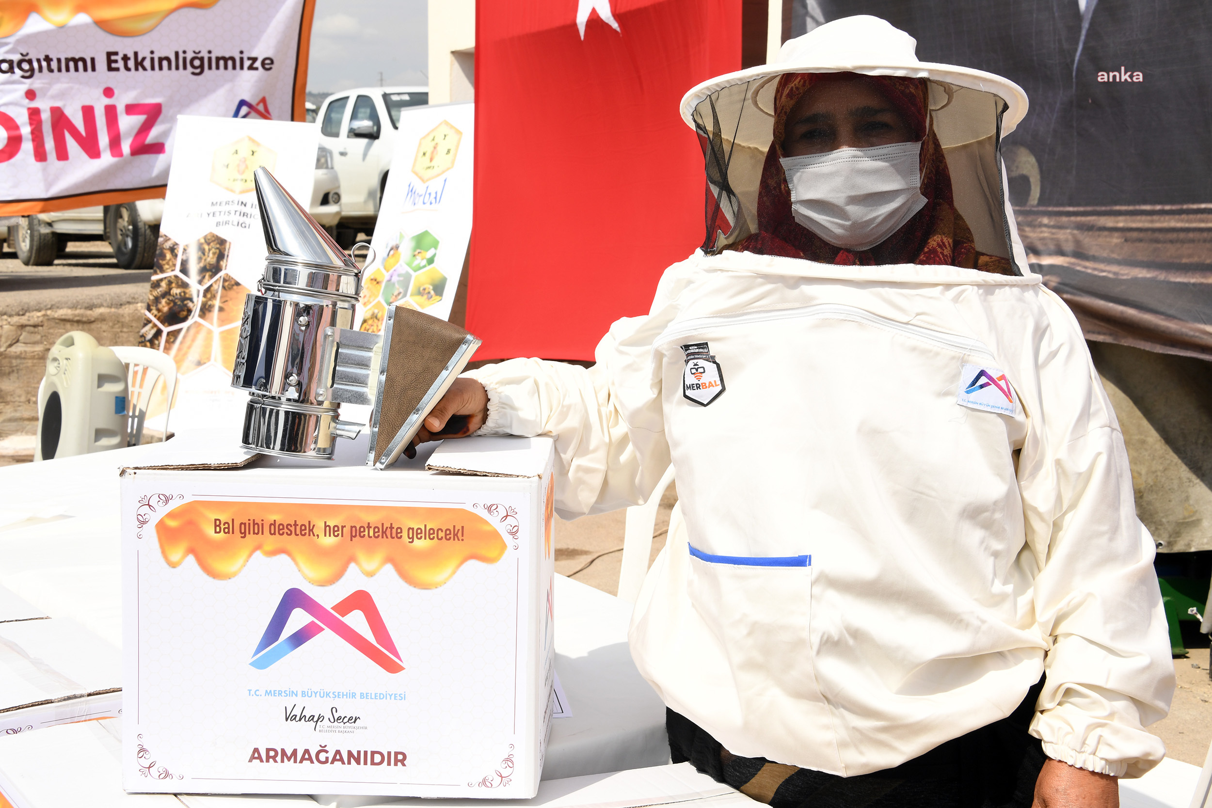 MERSİN BÜYÜKŞEHİR’DEN ARI YETİŞTİRİCİLERİNE "BAL GİBİ" DESTEK