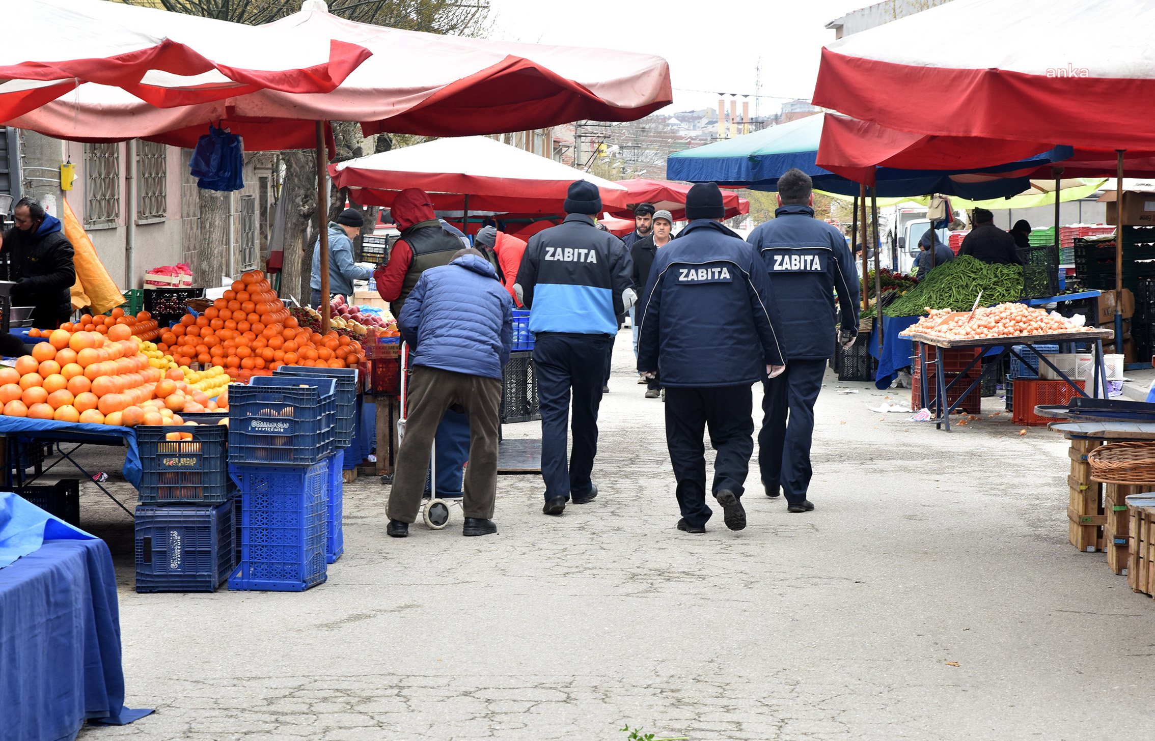 TEPEBAŞI'NDA SEMT PAZARLARI İÇİN DÜZENLEME
