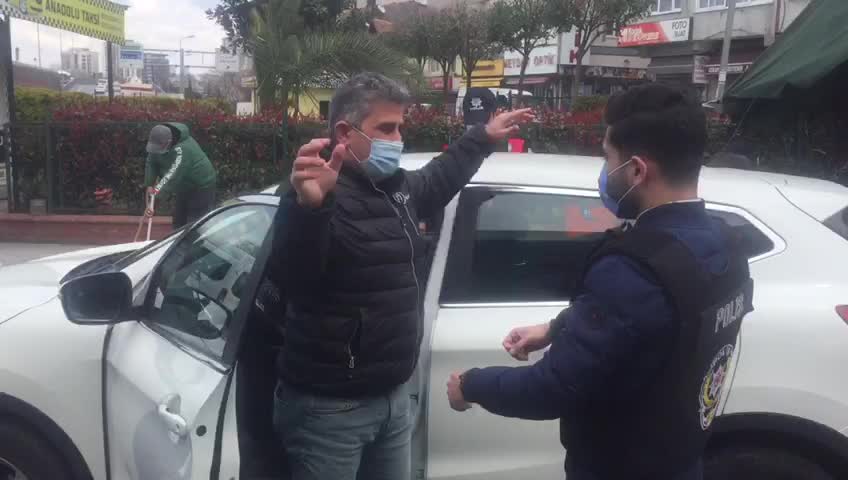 OKMEYDANI'NDA ÖZEL HAREKAT DESTEKLİ ASAYİŞ UYGULAMASI: 970 KİŞİYE GBT SORGULAMASI YAPILDI