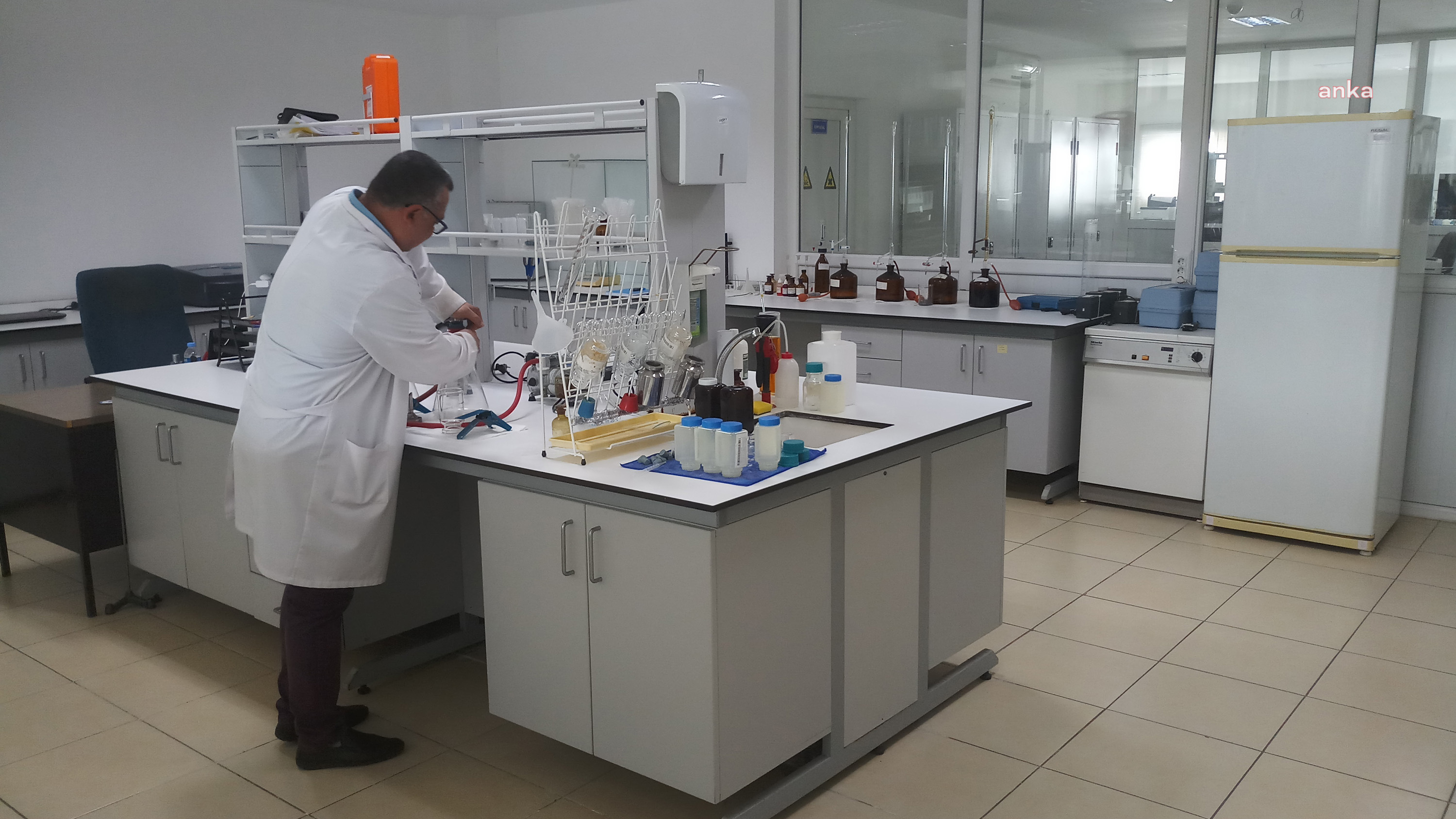 MUĞLA'DA ÇEVRECİ ATIKSU VE KALİTELİ İÇME SUYU İÇİN 70 BİN ANALİZ