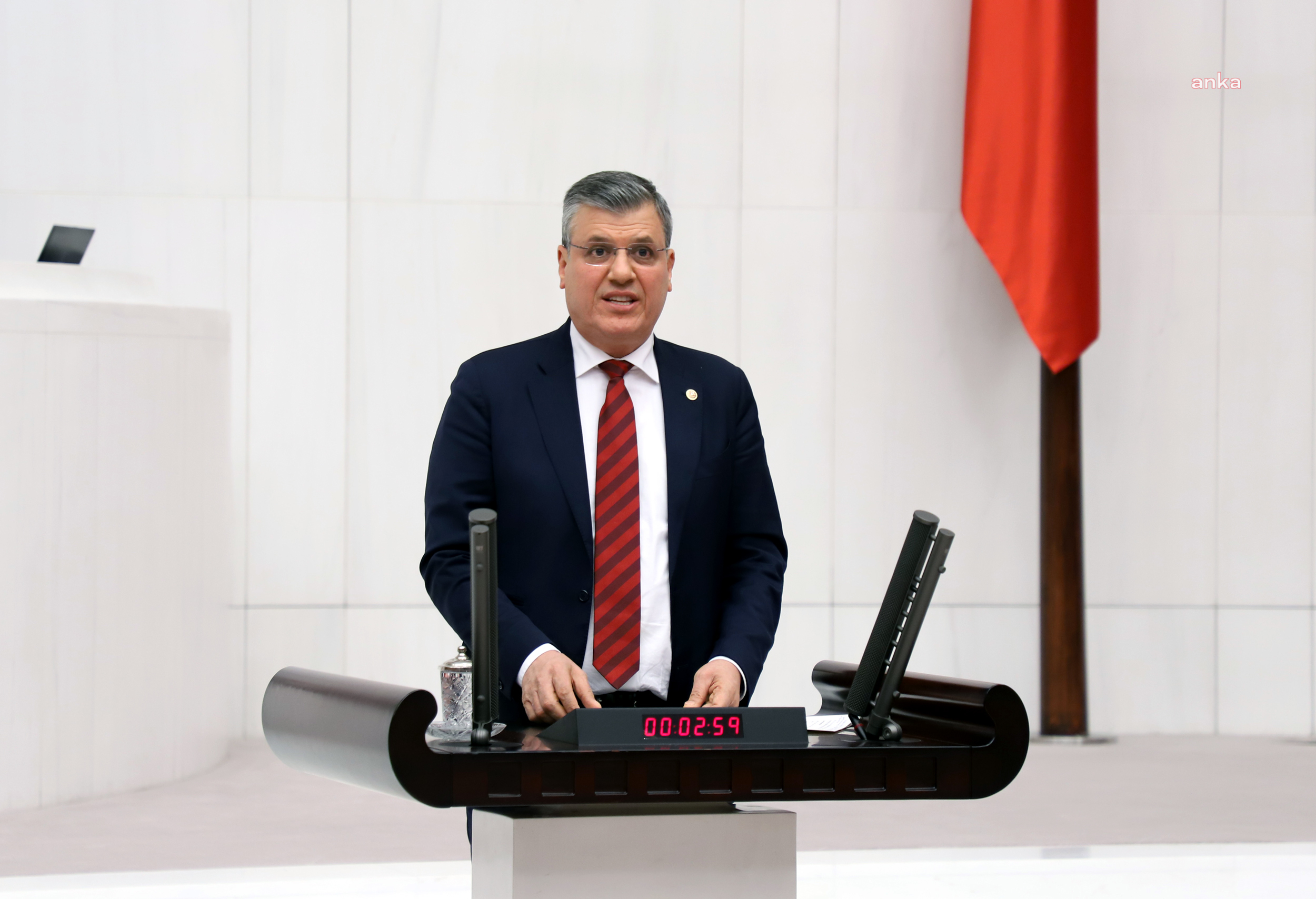 "GÜBRE VURGUNU" İDDİASI TBMM GÜNDEMİNDE; CHP'Lİ BARUT MECLİS ARAŞTIRMASI AÇILMASINI İSTEDİ