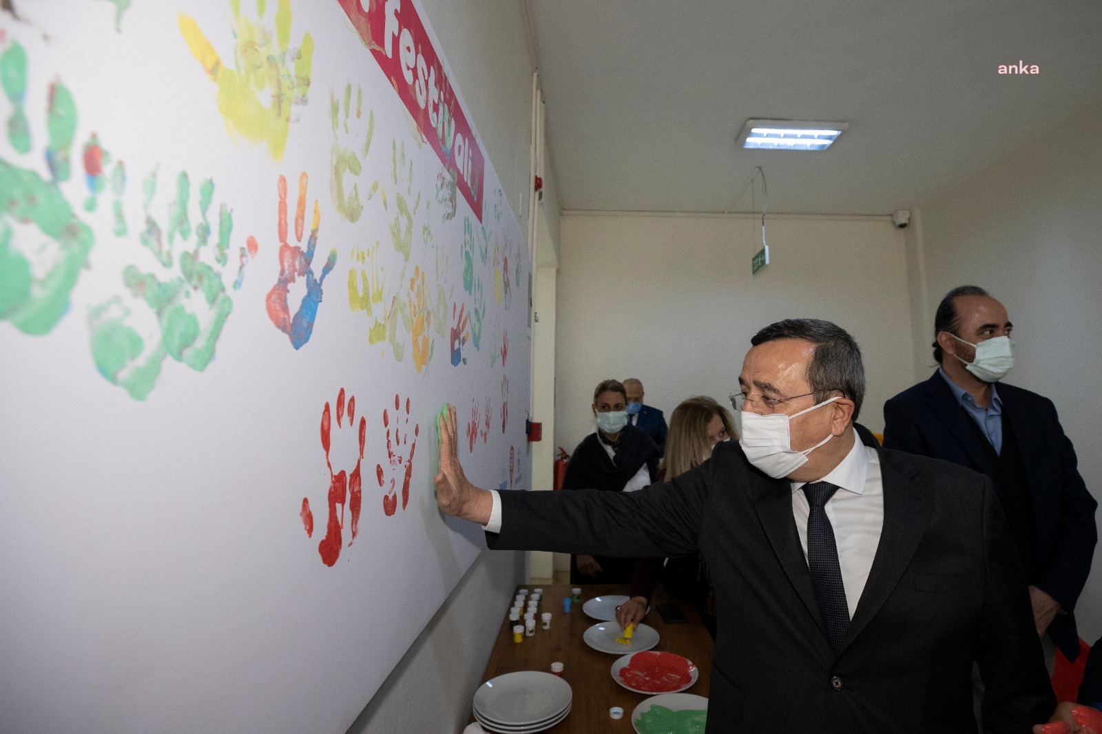 CHP'Lİ TAŞKIN, KONAK BELEDİYESİ'NİN SOSYAL TESİSLERİNDE İNCELEMEDE BULUNDU
