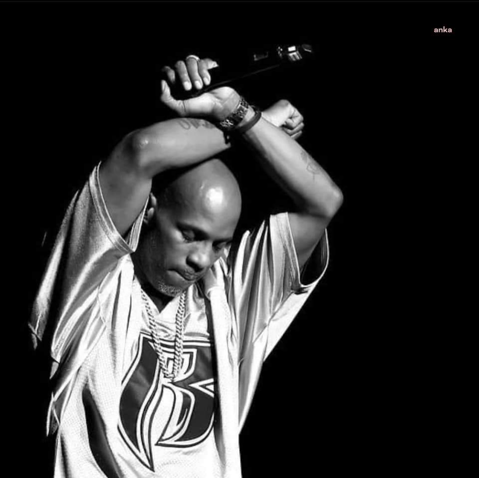 DÜNYACA ÜNLÜ RAP SANATÇISI DMX YAŞAMINI YİTİRDİ