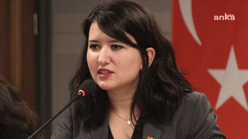 CHP, HER HAFTA GENÇLERİN SORUNLARINI DİNLEYİP RAPORLAYACAK