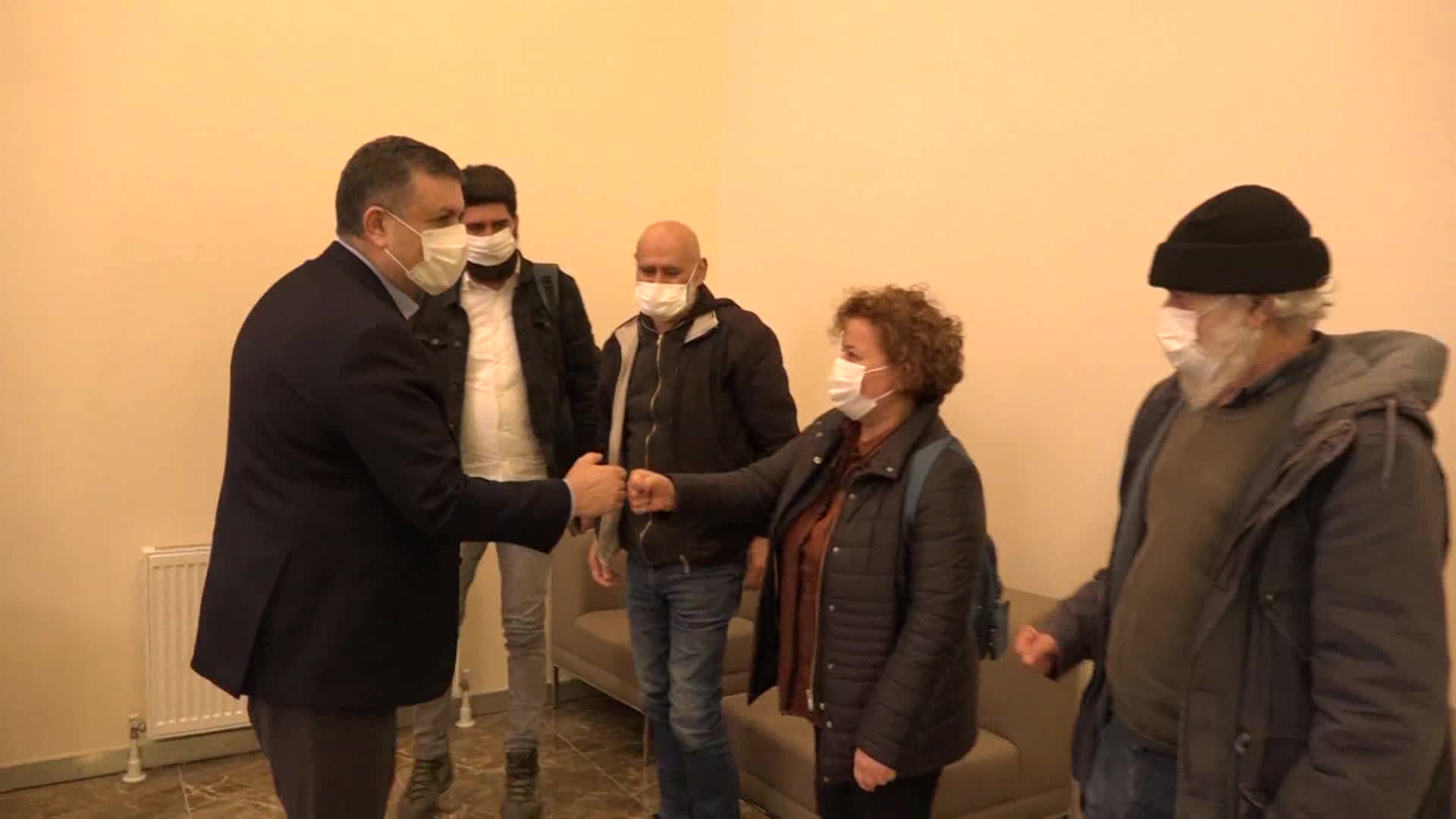 ESENYURT BELEDİYESİ’NDEN SANATÇILARA DESTEK