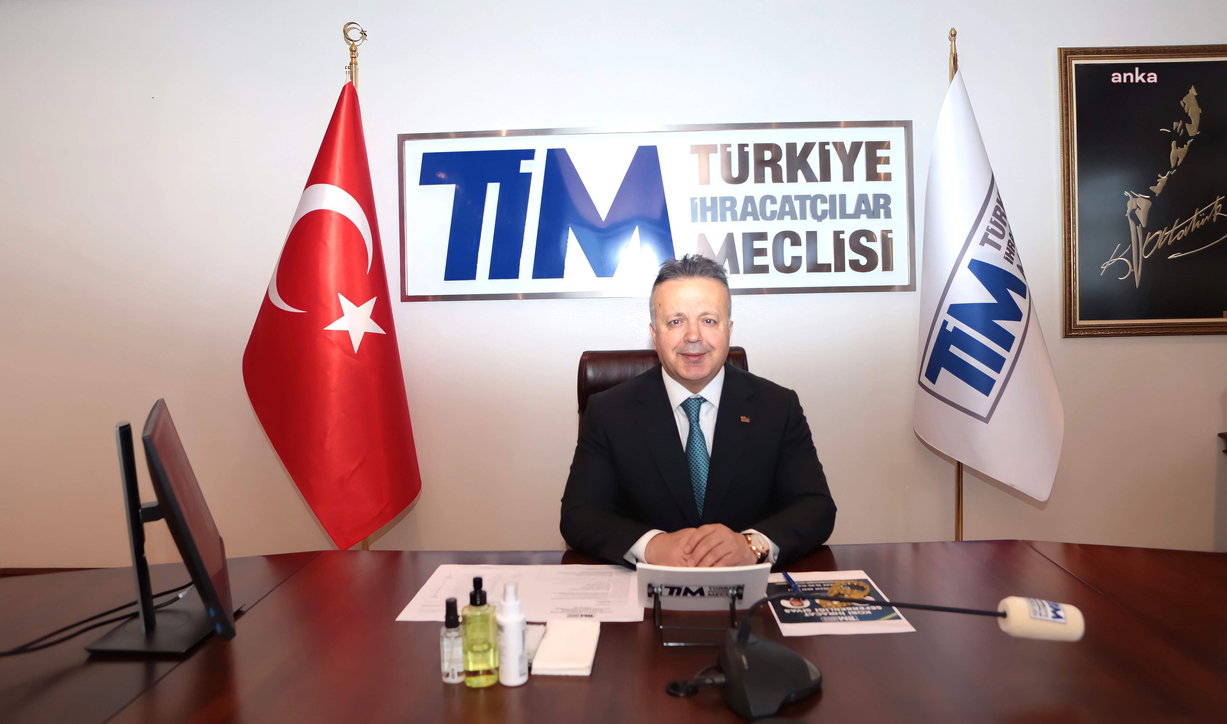 TİM BAŞKANI GÜLLE: SON 10 YILDA SİVAS’IN İHRACATI İKİ KATINA ÇIKTI