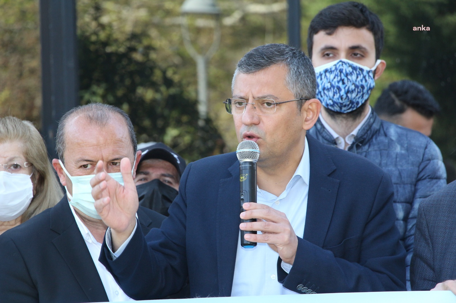 CHP’Lİ ÖZEL’DEN MANİSA BÜYÜKŞEHİR BELEDİYESİ’NE TÜGVA TEPKİSİ: MHP'Lİ BÜYÜKŞEHİR, CUMHURİYET KARŞITI OLUŞUMLARA KIYAKÇILIK YAPIYOR