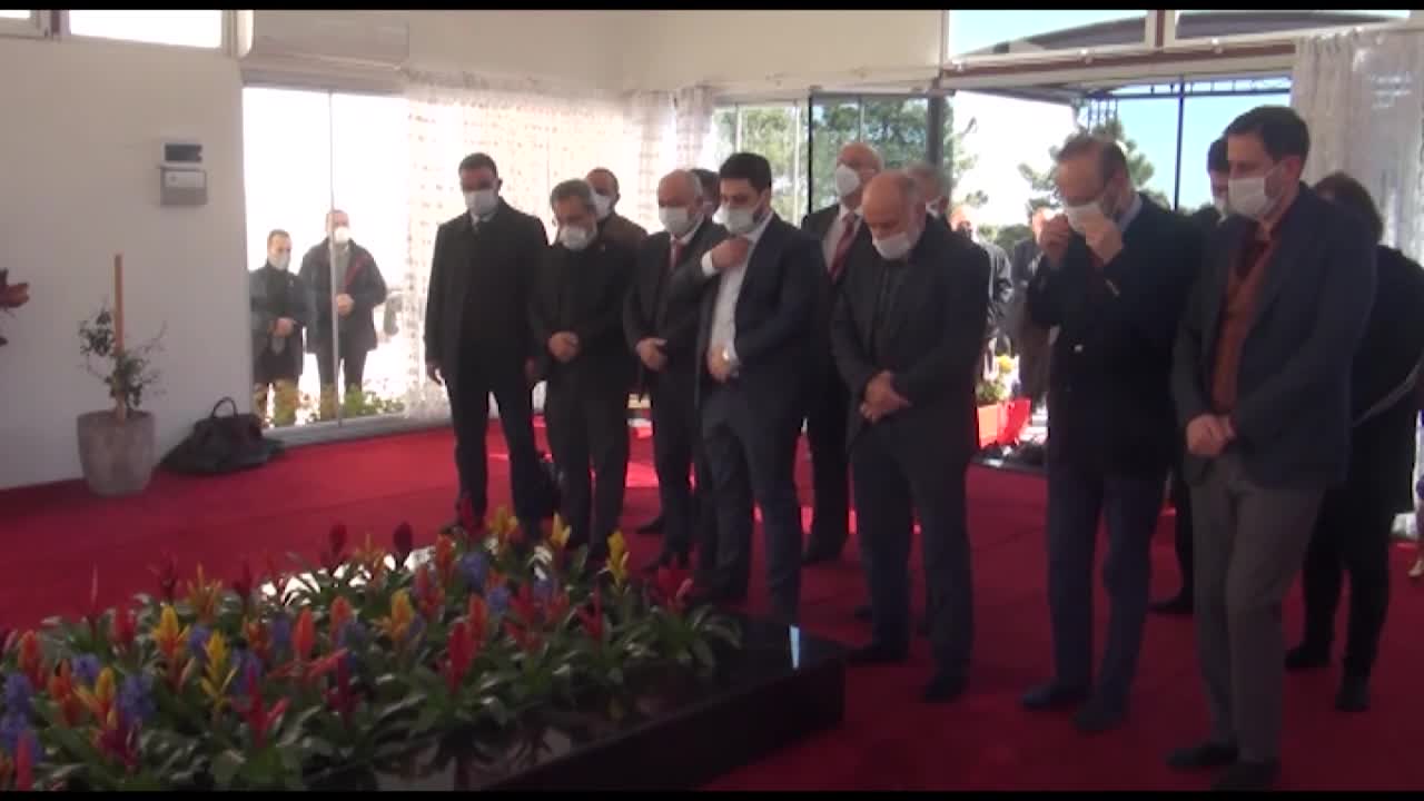 HAYDAR BAŞ, KABRİ BAŞINDA ANILDI