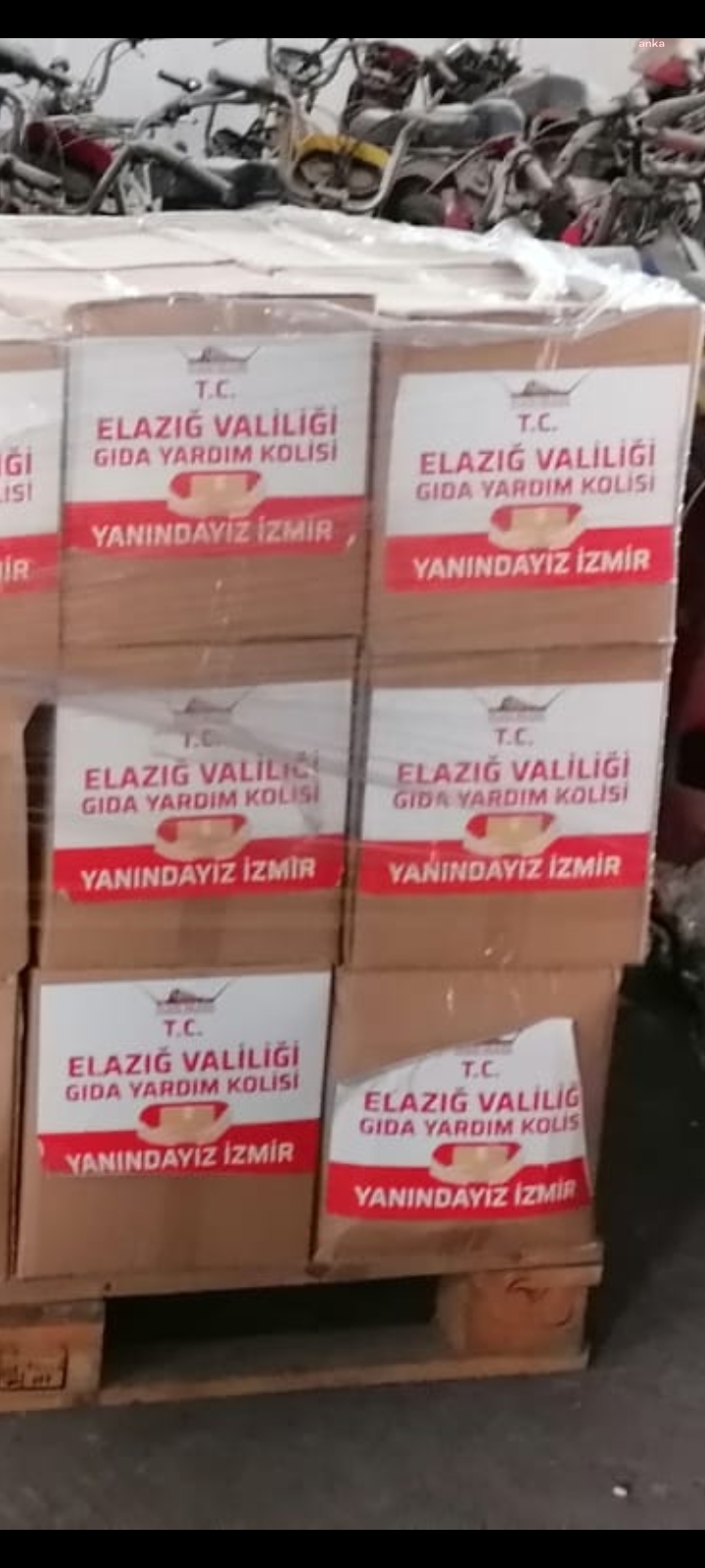"VALİLİKLERİN İZMİR DEPREMİ İÇİN YOLLADIĞI YARDIMLAR AKP'Lİ BELEDİYENİN RAMAZAN KOLİSİNE DÖNÜŞTÜ"