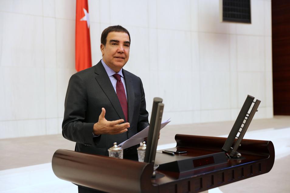 CHP’Lİ TOPRAK, “MİLLET CAN İKTİDAR YASAK DERDİNDE”