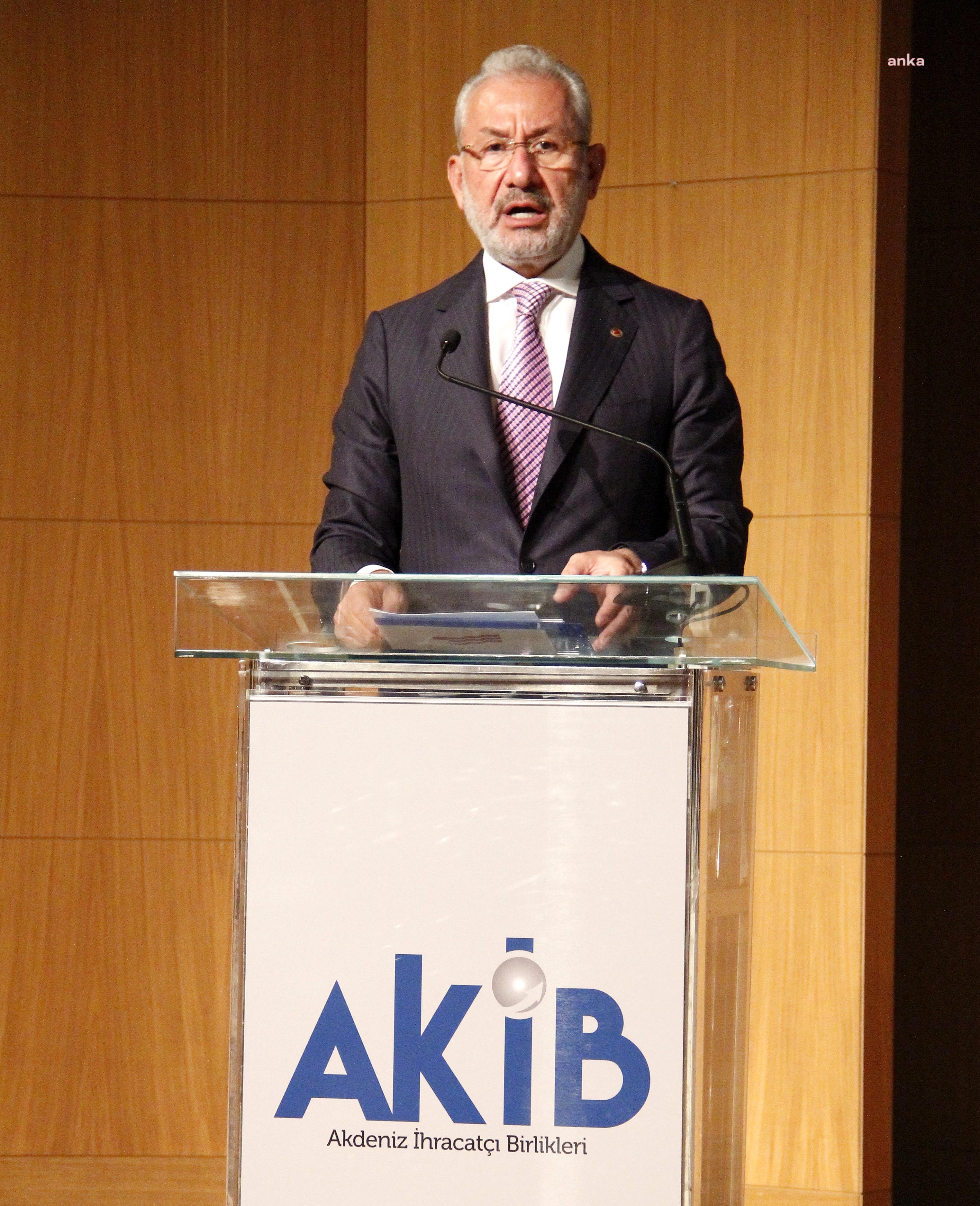 DEMİR-ÇELİK SEKTÖRÜNÜN 2020 İHRACATI 20 MİLYAR 930 MİLYON DOLAR OLDU