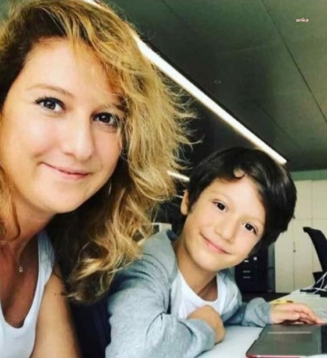 ÇORLU KAZASINDA OĞLU ARDA'YI KAYBEDEN MISRA ÖZ, YOĞUN BAKIMA KALDIRILDI