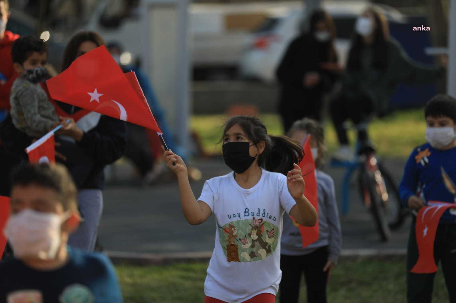 23 NİSAN COŞKUSU, ANTALYA'NIN İLÇELERİNDE SÜRÜYOR