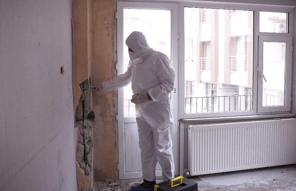 BAŞKAN RIZA AKPOLAT: 25 TON ASBESTİ BEŞİKTAŞ’TAN UZAKLAŞTIRDIK