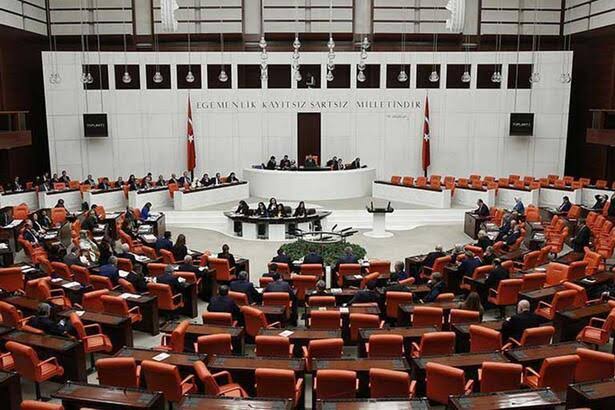 SOKAĞA ÇIKMA YASAĞINA İLİŞKİN CHP’NİN VERDİĞİ GENEL GÖRÜŞME ÖNERGESİ REDDEDİLDİ