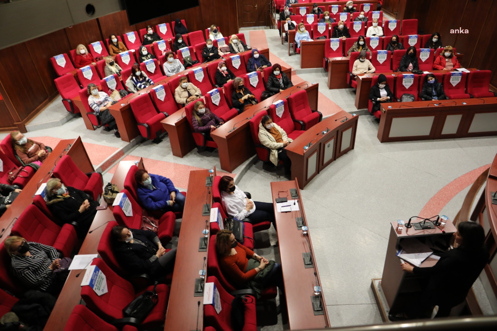 İZMİT'TE KADIN GİRİŞİMCİLER MERKEZİ'NİN İLK BÜYÜK BULUŞMASI GERÇEKLEŞTİ