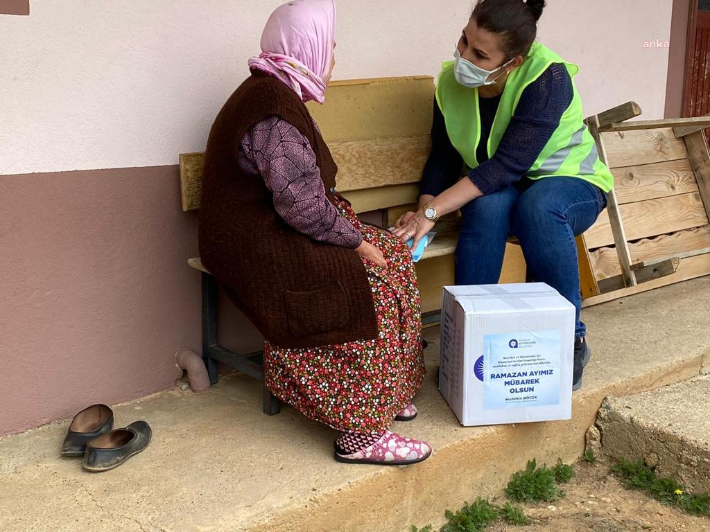 ANTALYA BÜYÜKŞEHİR'İN RAMAZAN GIDA PAKETİ YARDIMI SÜRÜYOR