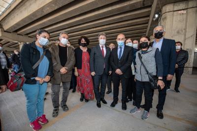 TUNÇ SOYER, İKİNCİ EL PAZARI ESNAFINI ZİYARET ETTİ: "ESNAFA DESTEK VERMEYE DEVAM EDECEĞİZ"