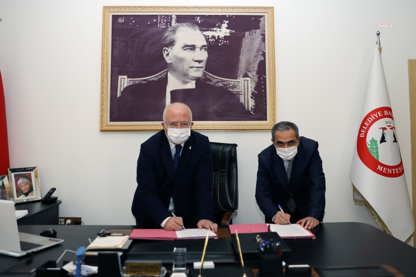 MENTEŞE'DE KENTSEL SİT ALANI DOĞALGAZA KAVUŞUYOR