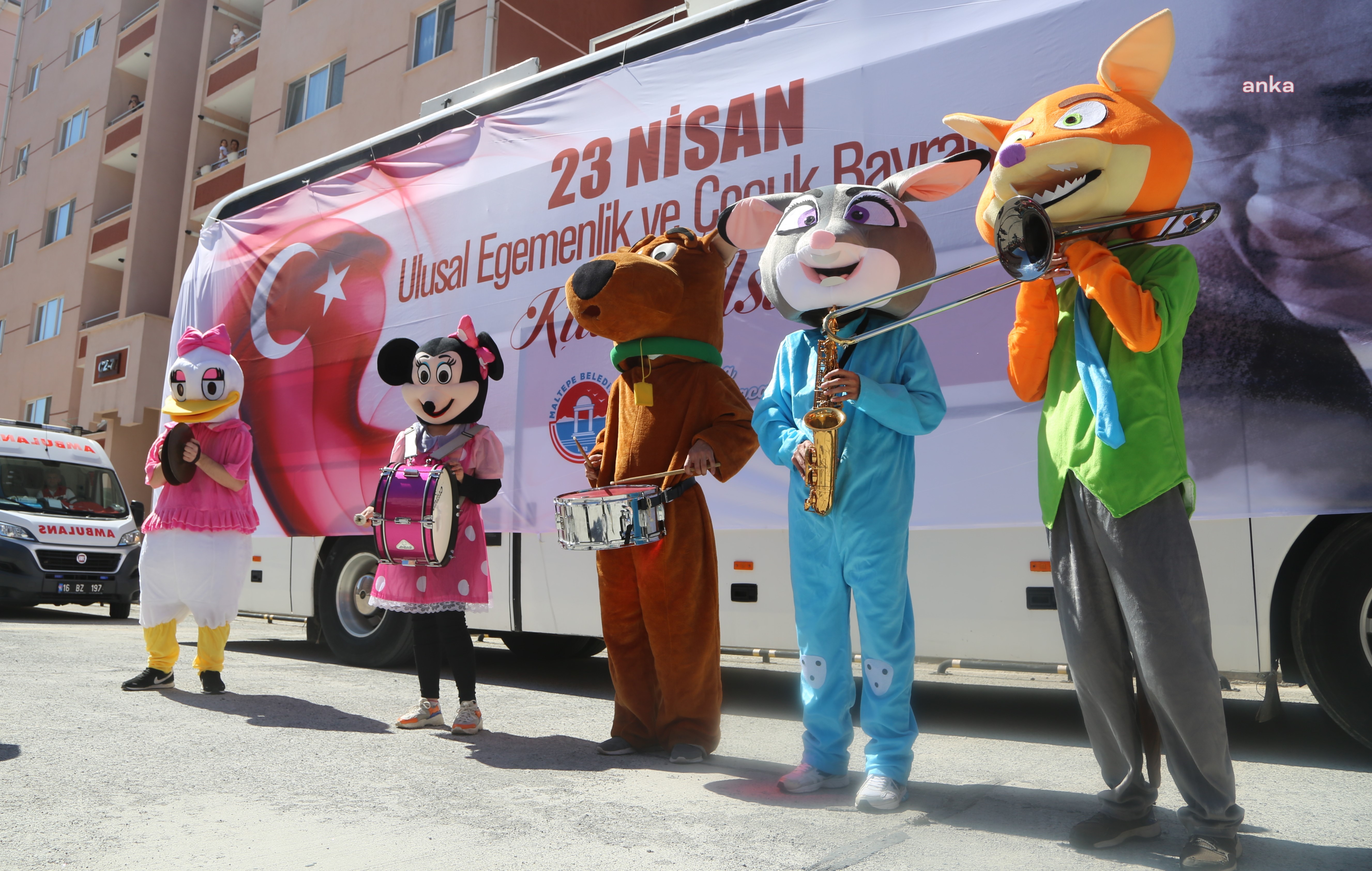23 NİSAN COŞKUSU, MALTEPE SOKAKLARINA TAŞTI