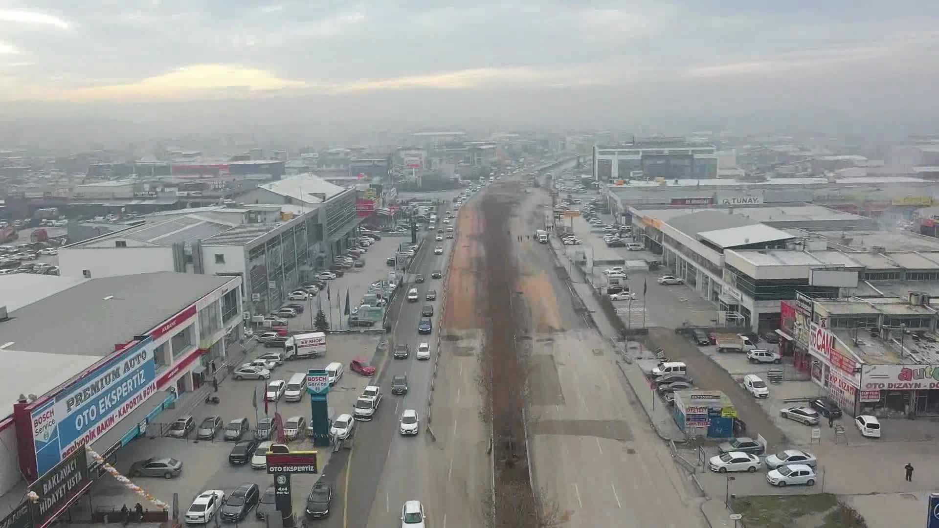ANKARA BÜYÜKŞEHİR'DEN ULAŞIMI RAHATLATACAK ADIM: ŞAŞMAZ SANAYİ BULVARI’NDA İLK KÖPRÜLÜ KAVŞAK, TRAFİĞE AÇILDI