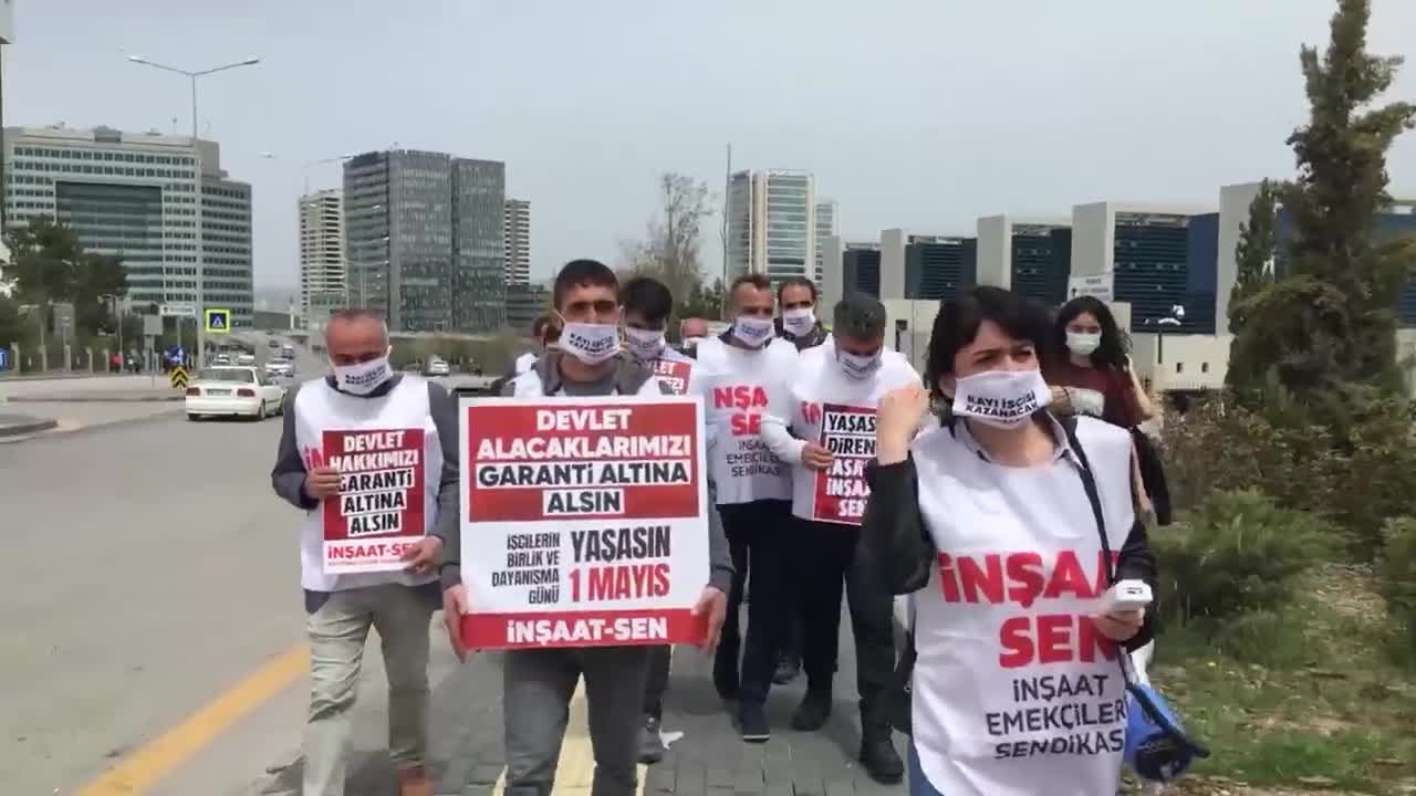 İNŞAAT İŞÇİLERİ SAĞLIK BAKANLIĞI ÖNÜNDE EYLEM YAPTI