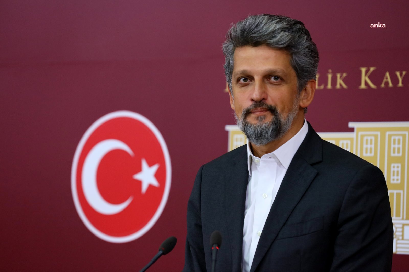 HDP'Lİ PAYLAN, ÜMİT ÖZDAĞ HAKKINDA SUÇ DUYURUSUNDA BULUNDU