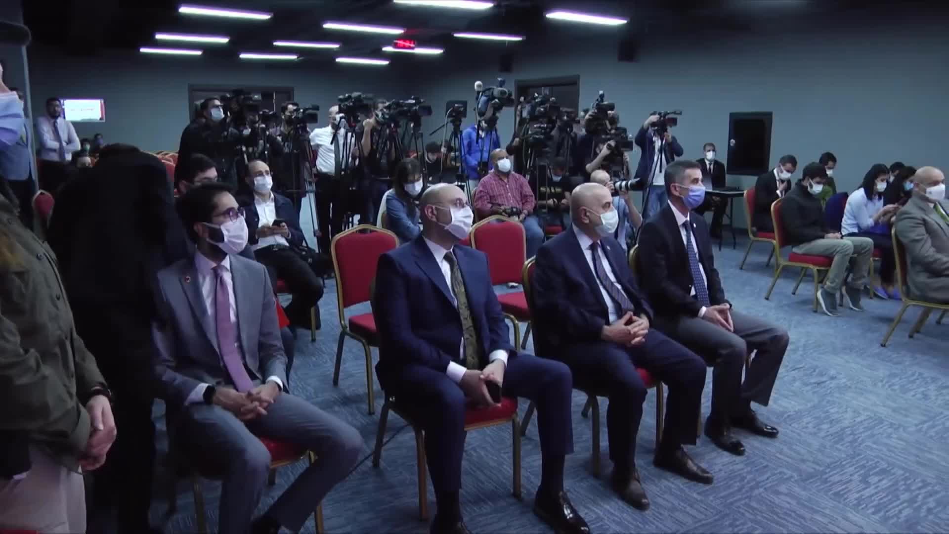 AKŞENER'DEN "ALKOL SATIŞ YASAĞINA" YANIT: "ESNAFIN ALKOL SATANI DA SATMAYANI DA İFLASIN EŞİĞİNDE"