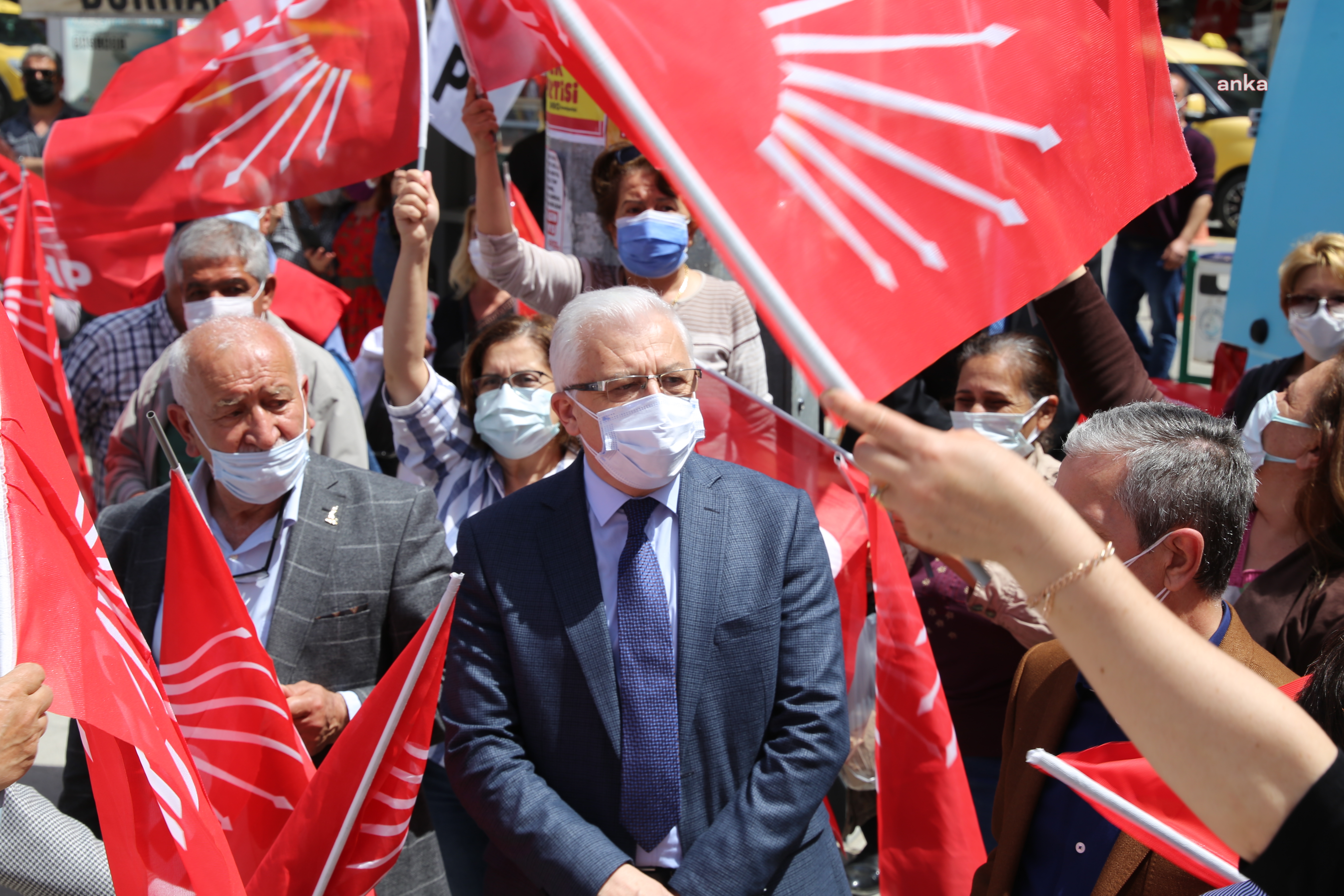 1 MAYIS BURHANİYE’DE ÇOŞKUYLA KUTLANDI