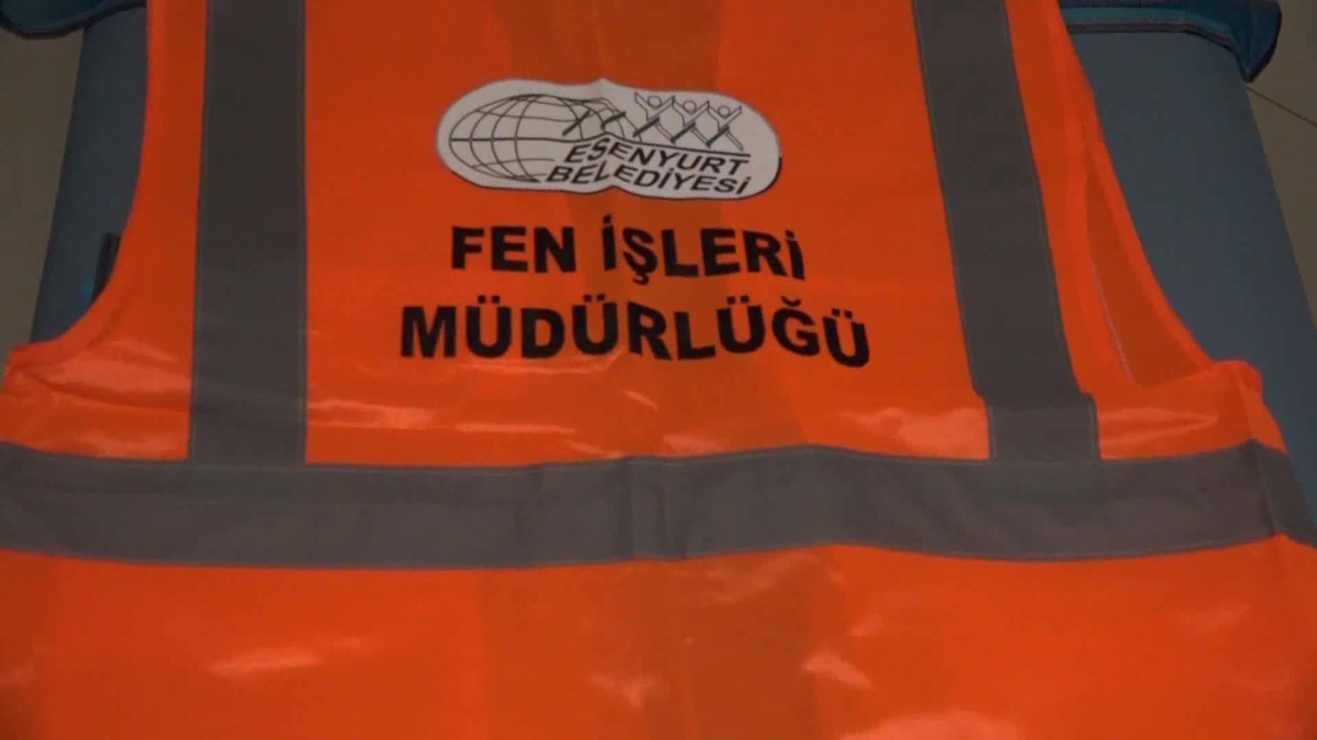 ESENYURT BELEDİYESİ PANDEMİ DESTEK EKİBİ, 43 MAHALLENİN TAMAMINA HİZMET VERİYOR