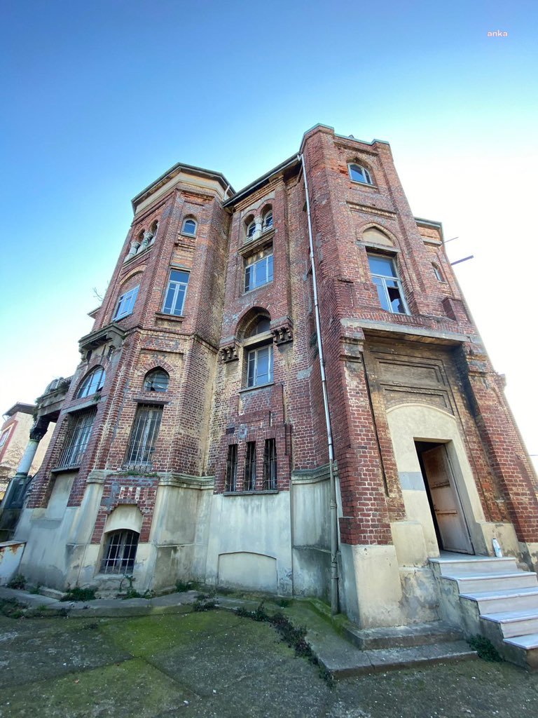 İBB, İSTANBUL'UN 7. TEPESİNDEKİ TARİHİ BİNA BULGURLU PALASI SATIN ALDI