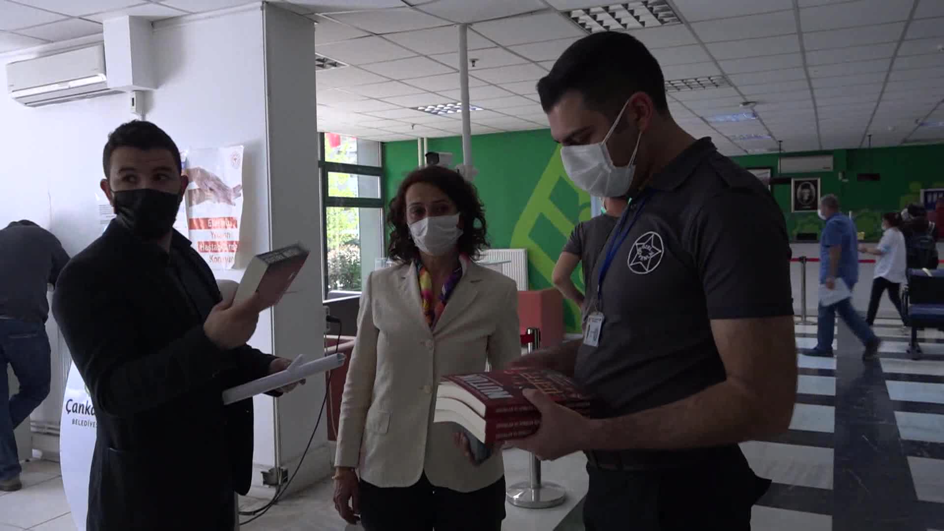 ÇANKAYA BELEDİYESİ'NDEN ÇOCUKLARA VE GENÇLERE 3 BİN NUTUK