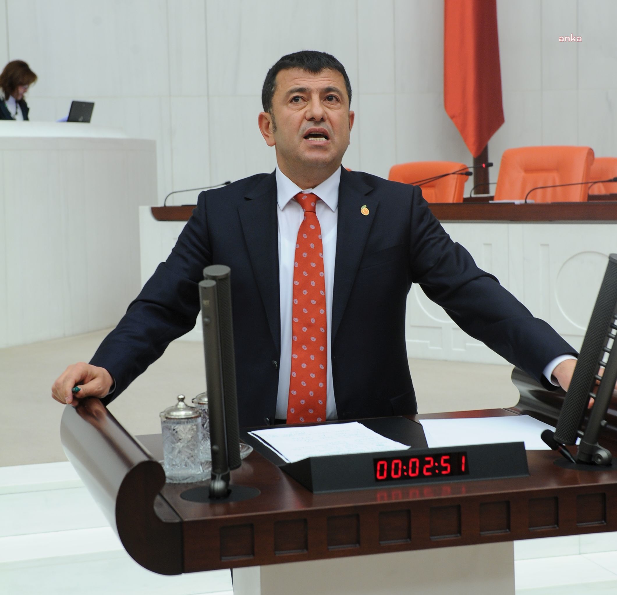 CHP'VELİ AĞBABA: İŞÇİLER 1 MAYIS’TA AÇLIKLA ÖLÜM ARASINDA SAVAŞ VERİYOR