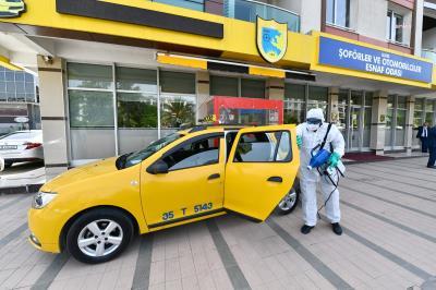 İZMİR BÜYÜKŞEHİR'DEN OTOBÜS, TAKSİ VE DOLMUŞLARA VİRÜS KALKANI