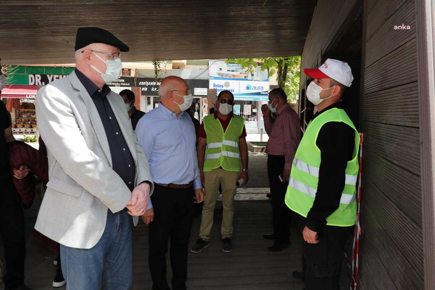 BAŞKAN KURT, ODUNPAZARI BELEDİYESİ EMEKÇİLERİNİN İŞÇİ BAYRAMINI KUTLADI