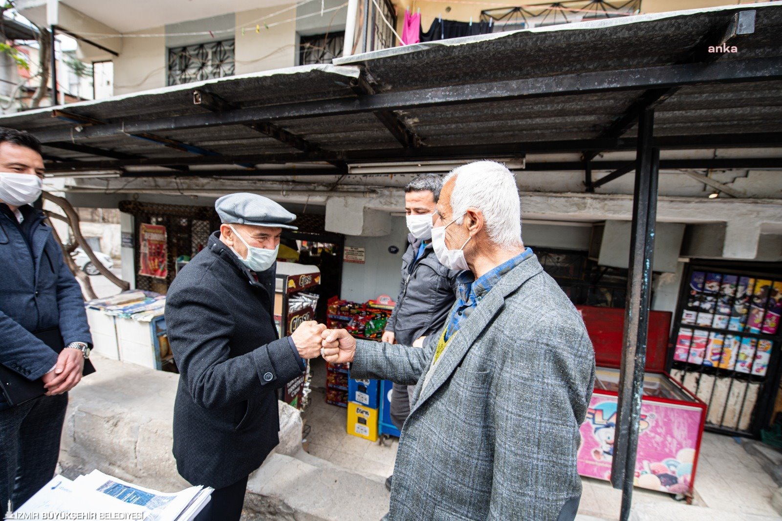 İZMİR BÜYÜKŞEHİR'DEN 183 MİLYON LİRALIK PANDEMİ DESTEĞİ