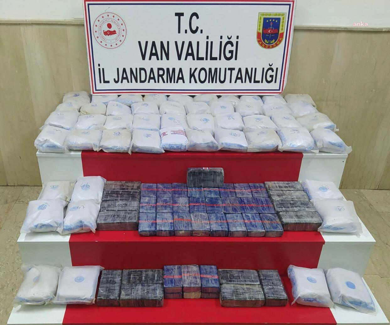 VAN JANDARMASI, 83 KİLOGRAM EROİN ELE GEÇİRDİ