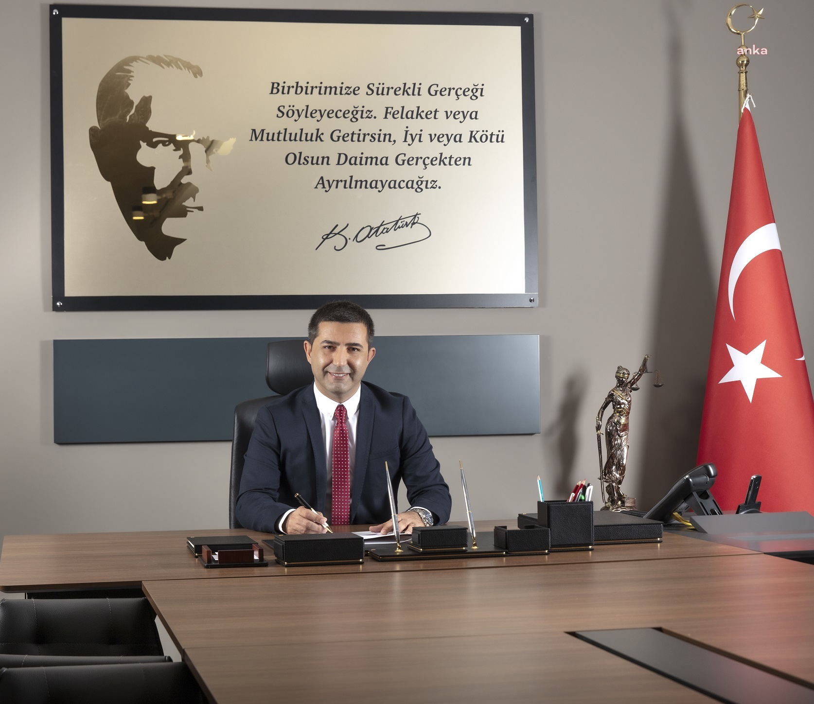 KUŞADASI BELEDİYESİ: “KURUMLARI KELİME OYUNLARIYLA ZAN ALTINDA BIRAKAMAZSINIZ”